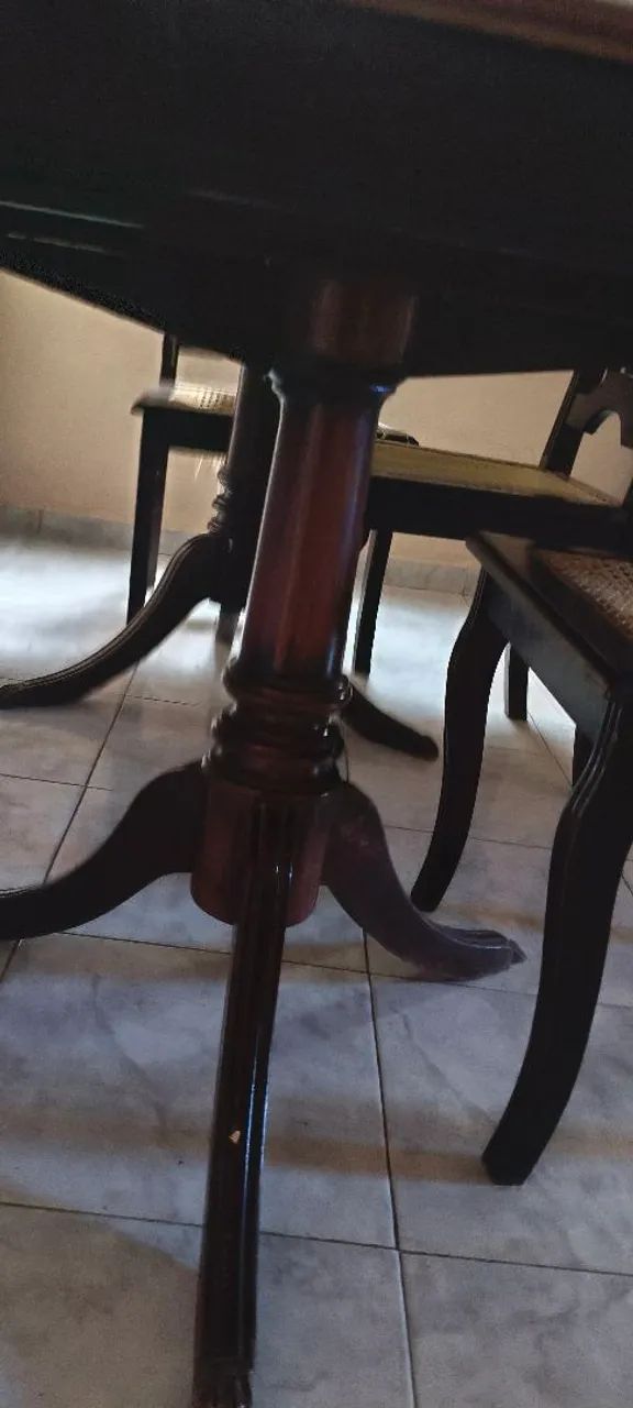 Mesa de jantar antiga extensível - Foto 4
