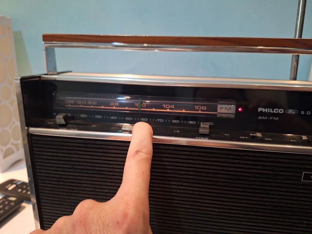 Rádio Philco Ford Transglobe Solid State 9 Faixas - Foto 4