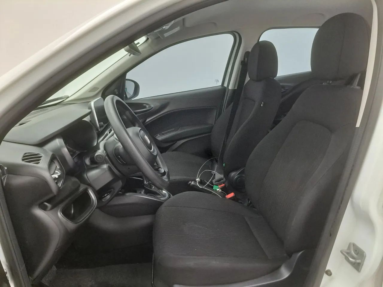 Fiat Cronos DRIVE 1.3 8V Flex Aut., foto 16 de 18