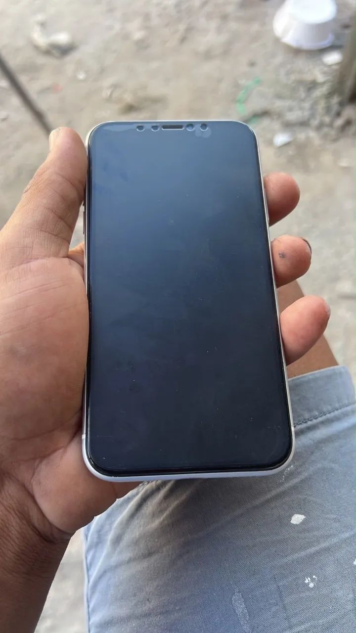 iPhone XR 128g - Foto 3
