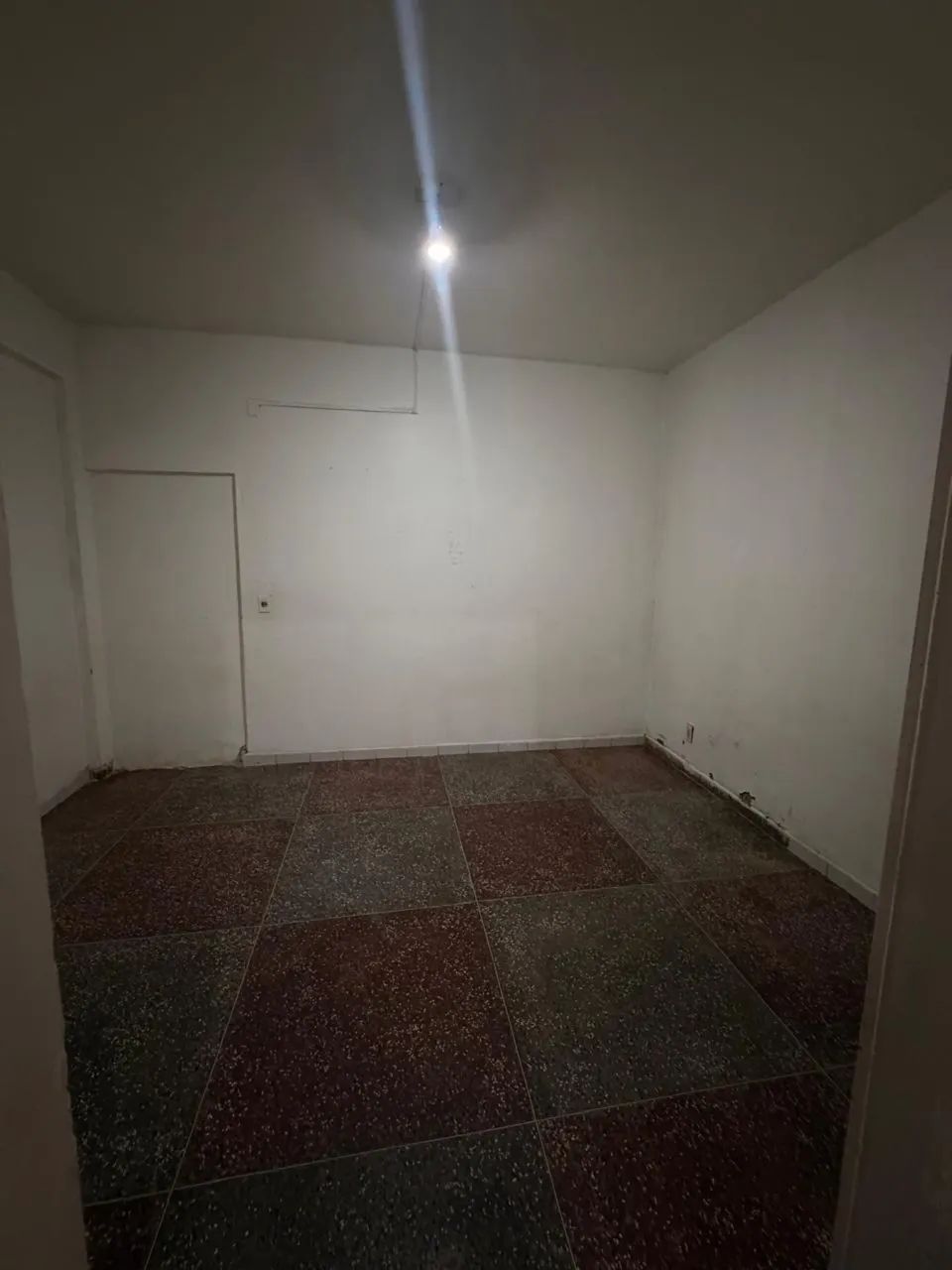 Aluga-se kitnet - Foto 2
