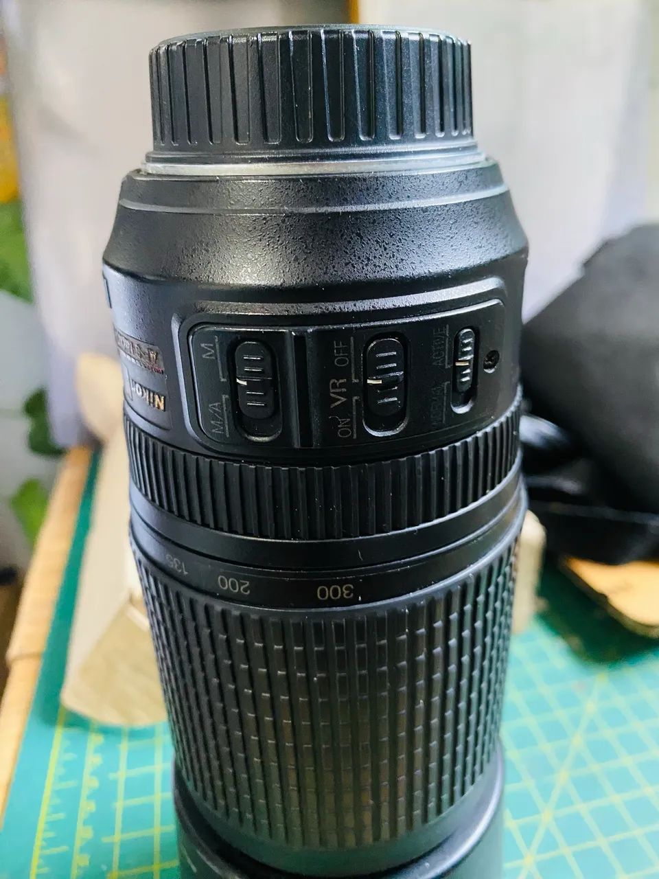 Lente Nikon 70-300 AF-S VR - Foto 3