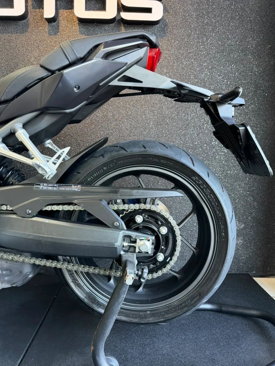 HONDA CB 650R - 2024  - Foto 4