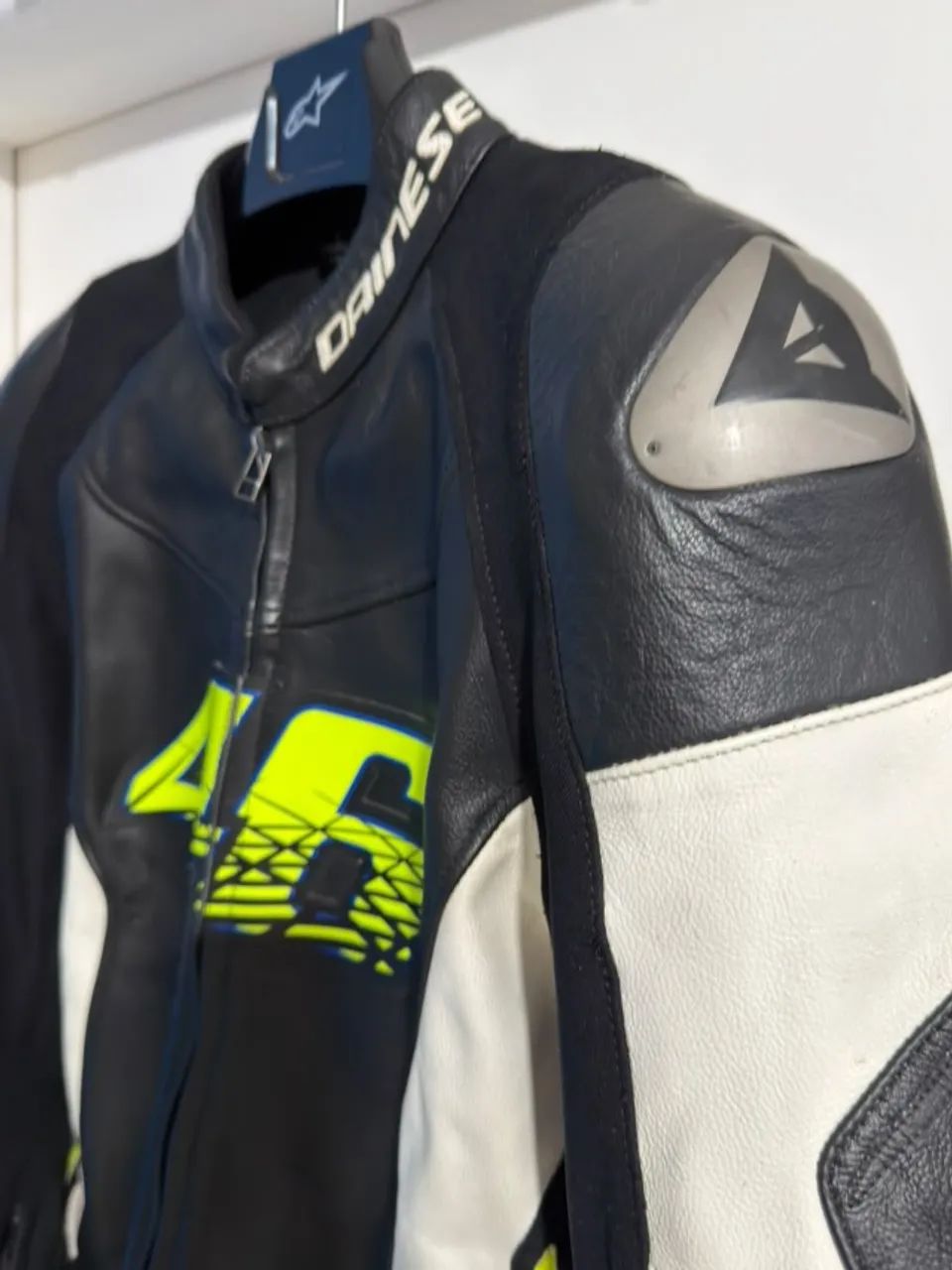 Jaqueta Dainese VR46 Tam 52 Eur - Peças para motos - Centro