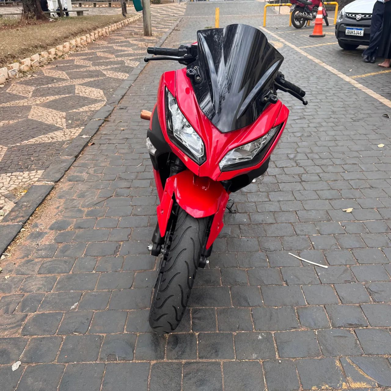 Kawasaki Ninja 300 - Foto 3