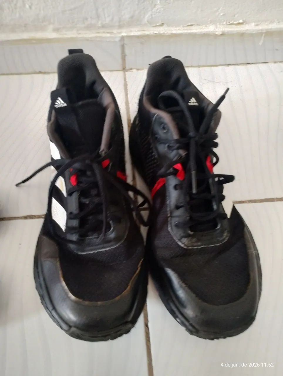 Tênis Adidas numeração 42  - Foto 2