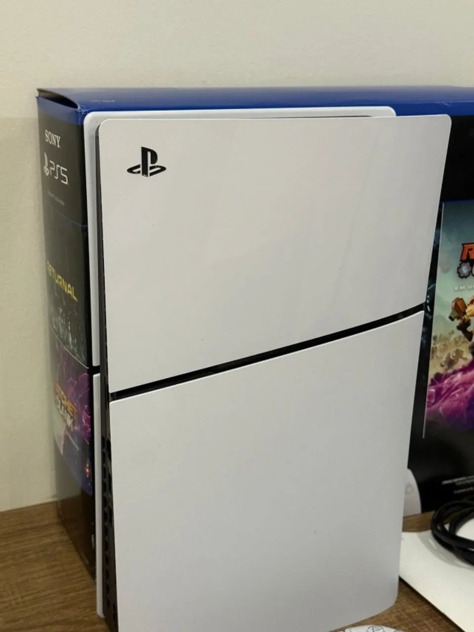 Ps5 slim 1tb com caixa e nota  - Foto 2