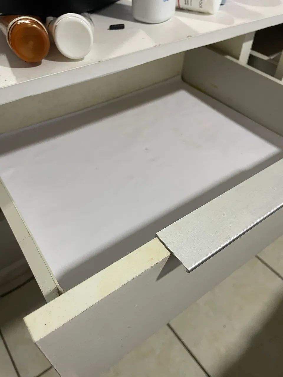 Penteadeira branca, estilo camarim  - Foto 2