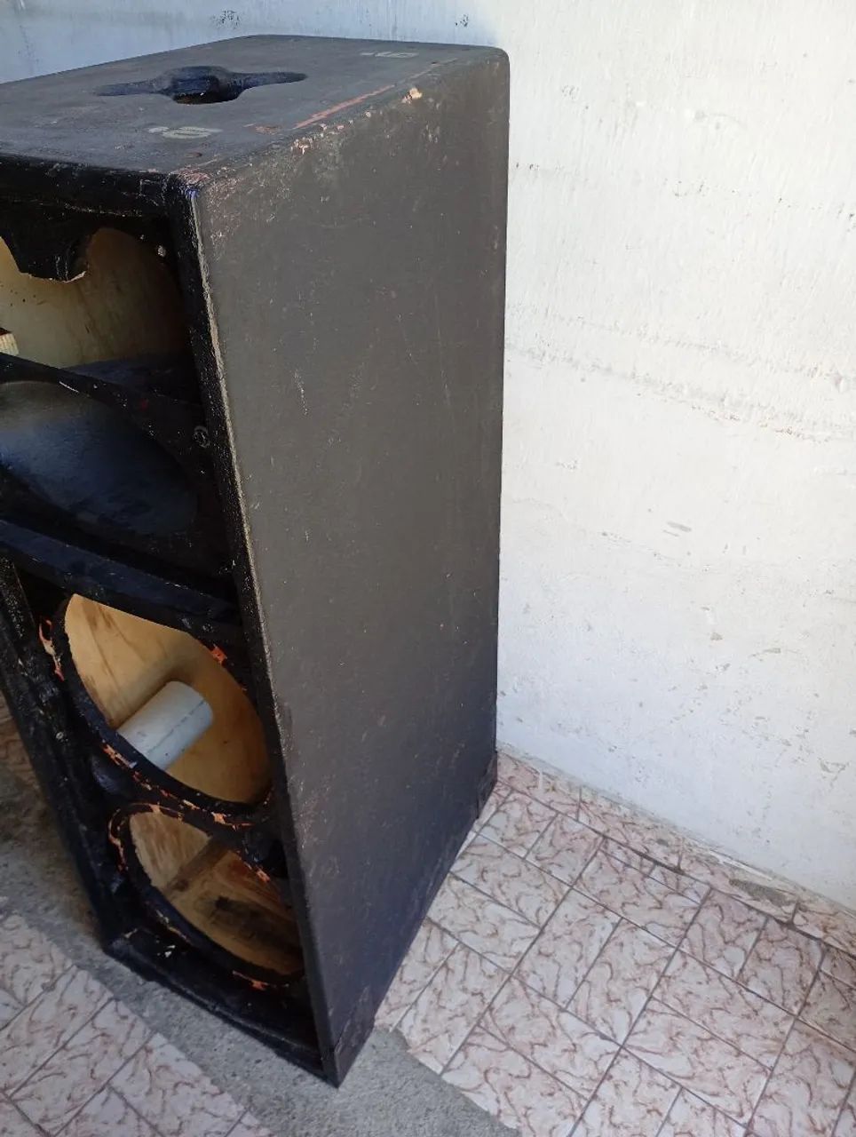 CAIXAS DE MÉDIO GRAVE COM ÀS TELAS E OS ESPAÇOS MATERIAL NAVAL  - Foto 2