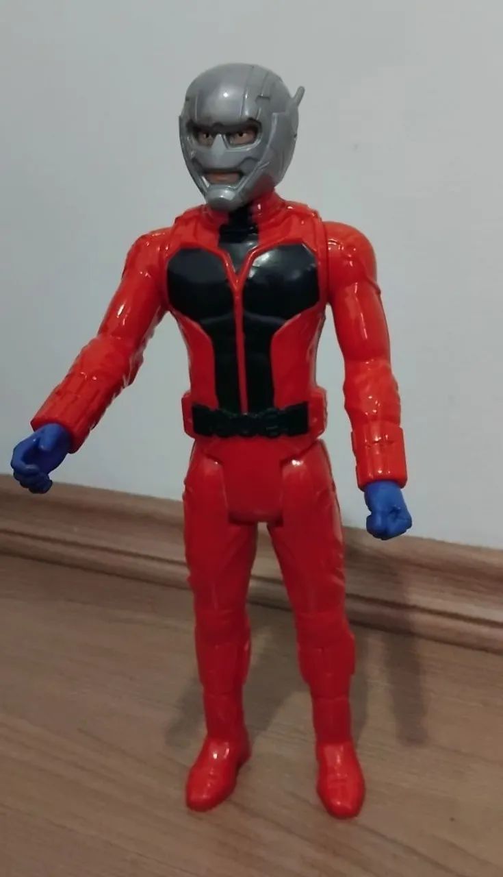 Avengers Boneco Homem Formiga
