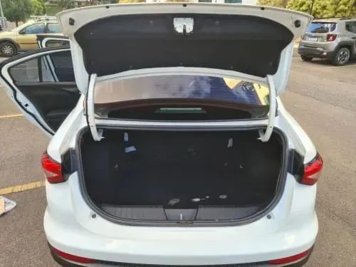 Fiat Cronos Precision 1.8 16V Flex Aut. 2019 - Foto 3