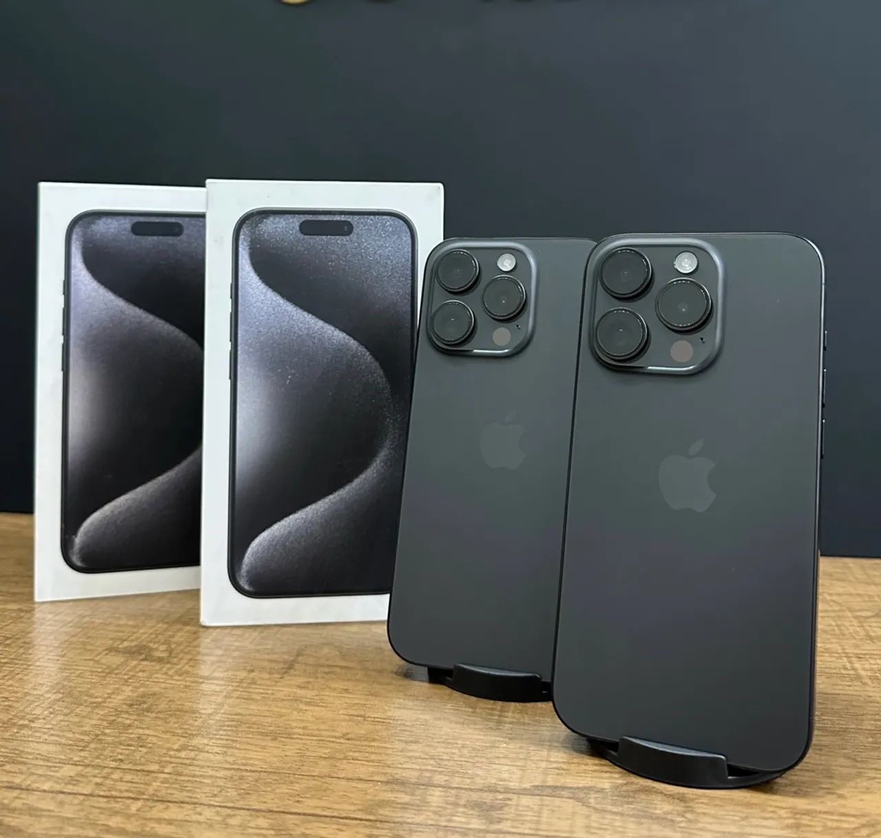 iPhone 15 pro 256 gb preto  - Foto 2