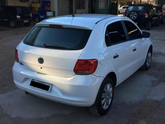VW Gol 1.0 15/15 Branco (aceita trocas) - Foto 4