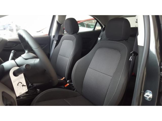 CHEVROLET ONIX 1.0 MPFI JOY 8V FLEX 4P 2018 - Foto 4