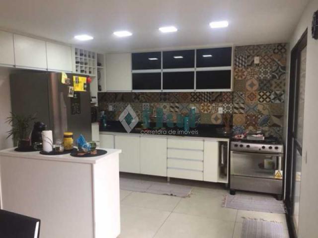 Casa de condomínio à venda com 4 dormitórios cod:FLCN40050 - Foto 10
