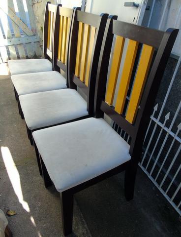 Mesa Madeira e Vidro com 4 cadeiras 90x90 cm - Foto 4