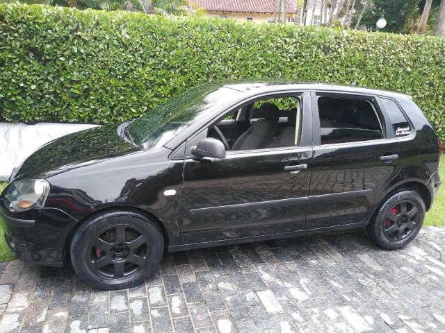Vw Polo 1.6 vendo ou troco financio (banco)