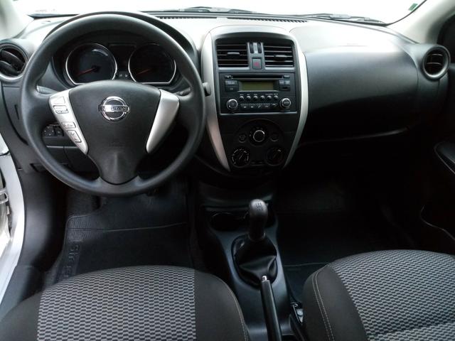 Nissan Versa 1.6 Completo Rodas 9.700KM! Troco Financio - Foto 5