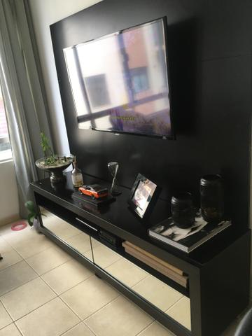 Rack com painel e gavetas em espelho- Tok Stok - Foto 2