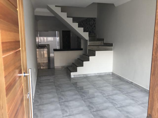 Casa Duplex 100m com duas suites - Toda em Porcelanato - NOVA - Foto 4