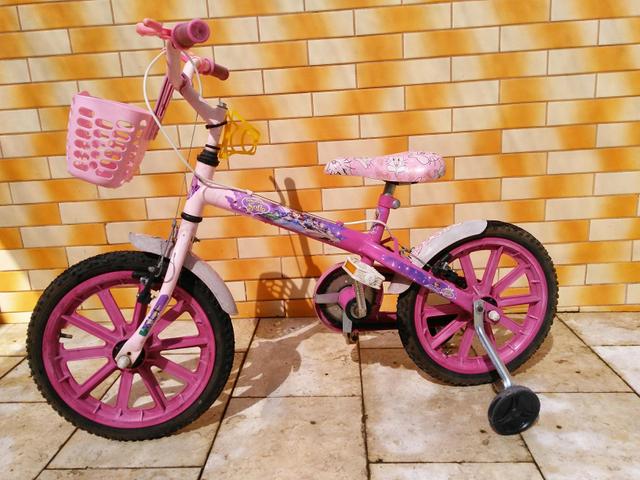 Bicicleta Caloi menina