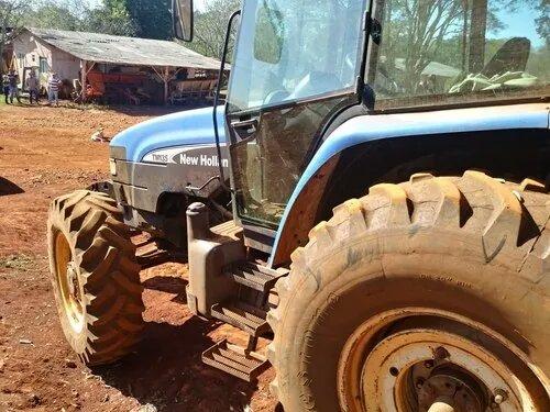 New Holland Tm 135 , Massey , Valtra , 2004 - Foto 3