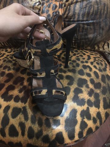 Sandália Carmen steffens - Foto 2