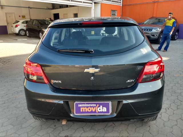 Chevrolet Onix 1.0 Joy 2019 - Foto 8