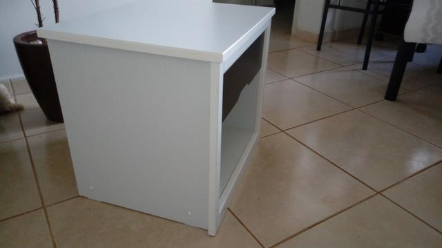Criado mudo branco - Foto 2