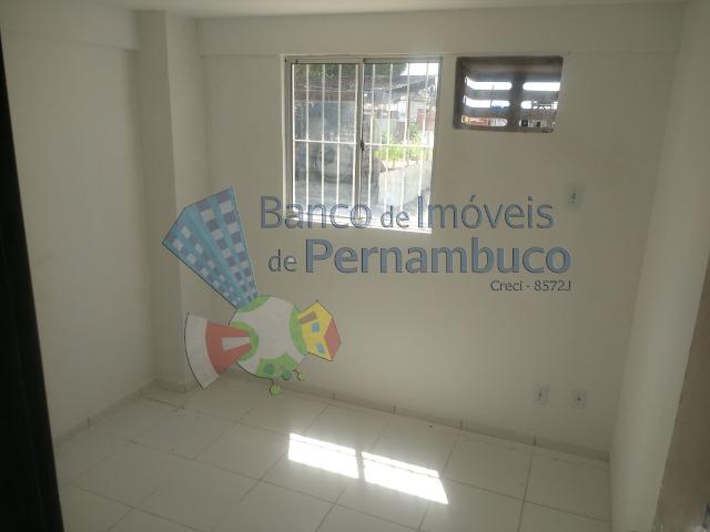 Apartamento com piscina e playground em Abreu e Lima - Foto 8