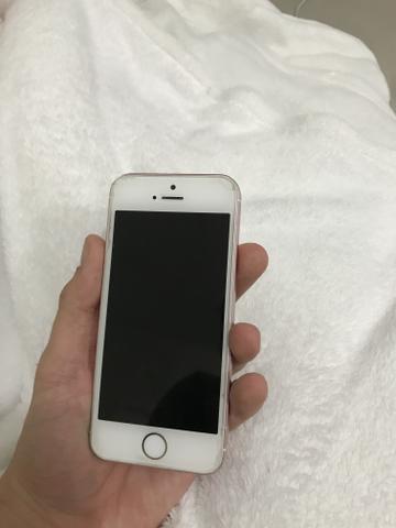IPhone SE 64GB pego iPhone na troca - Foto 2