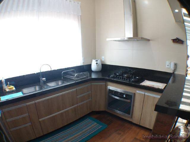 Casa em Cravinhos - Casa com 04 Dormitórios no Centro de Cravinhos - Foto 4