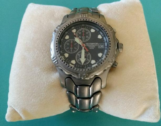 Relógio Technos Chronograph Titanium - Retro - Conservadíssimo!!! - Foto 2