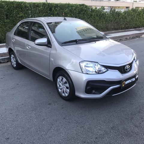 Etios XS 1.5 Sedan 2017/2018 Automático - Foto 3