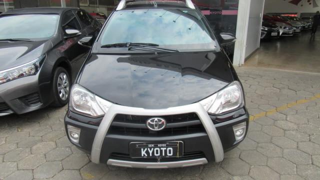 TOYOTA ETIOS HB CROSS
