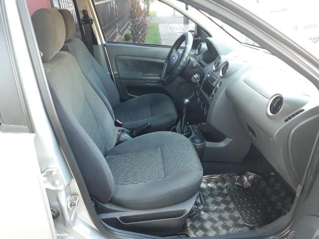Fiesta Sedan 1.6 completo - Foto 6