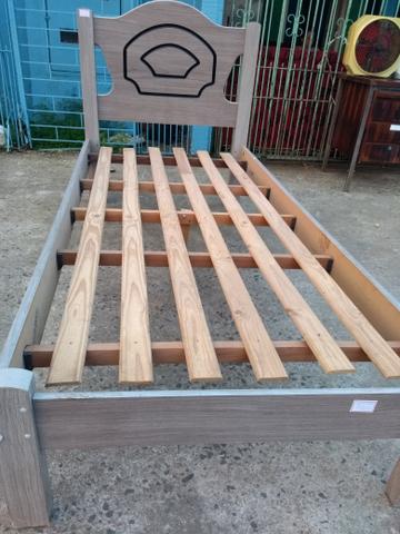 Cama de solteiro ! qualquer uma 150,00