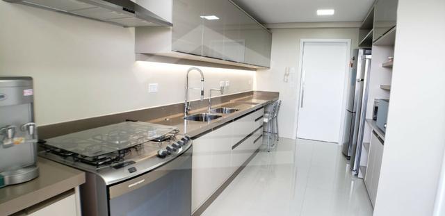 Apartamento Projetado ? Frente Mar ? 4 Suites e 3 vagas