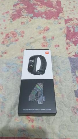 Mi Band 4, nova, lacrada, zero km