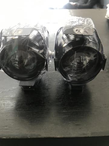 Farol de milha para motos