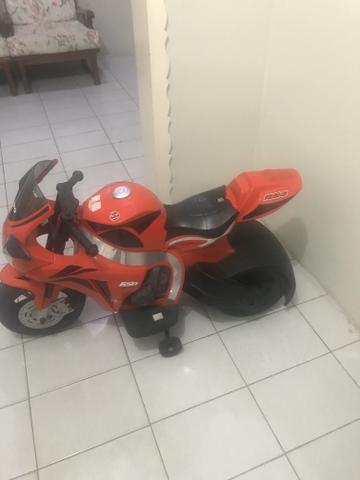 Vendo motinha elétrica