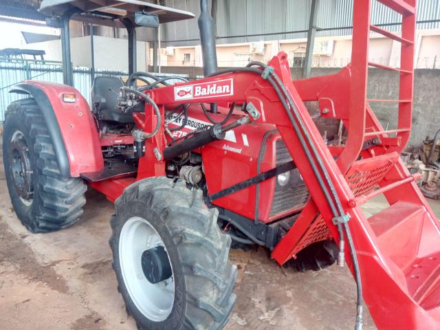 Massey Ferguson 275 Advance