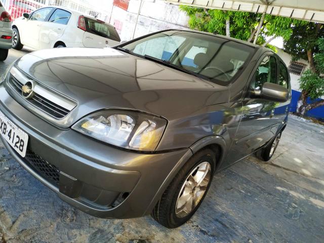GM Corsa 1.4 Max 2011 - Foto 2