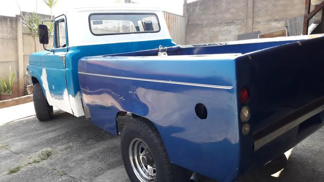 Pick-up Ford F100 vendo ou troco