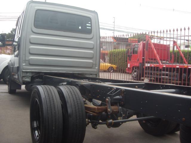 Iveco- Daily 70C16 CD 7 lugares - Foto 2