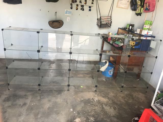 Balcão de Vidro 600 reais (MUITO BARATO) - Foto 2