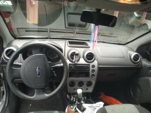 Ford Fiesta - Foto 2