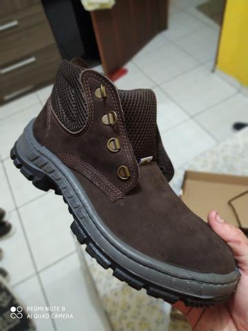 Vendo Bota de segurança - Foto 4