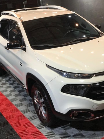 FIAT TORO VOLCANO 4X4 DIESEL AUTOMÁTICO