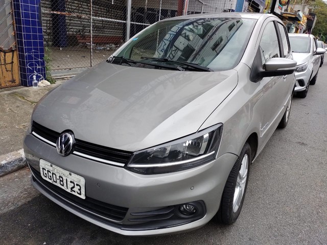 VOLKSWAGEN FOX COMFORTLINE 1.6 COMPLETO